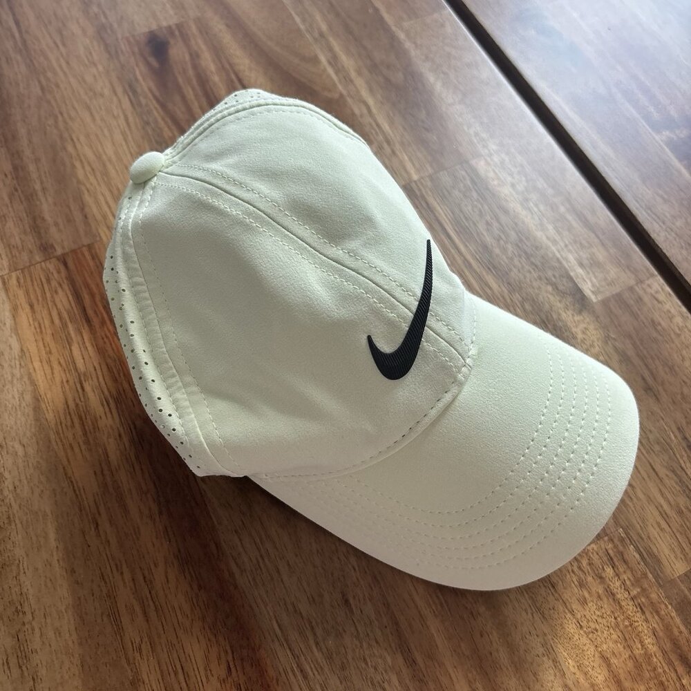 Nike Golf Womens Heritage 86 Dri-FIT Hat Lime L Featherlight Sporty Gym Workout